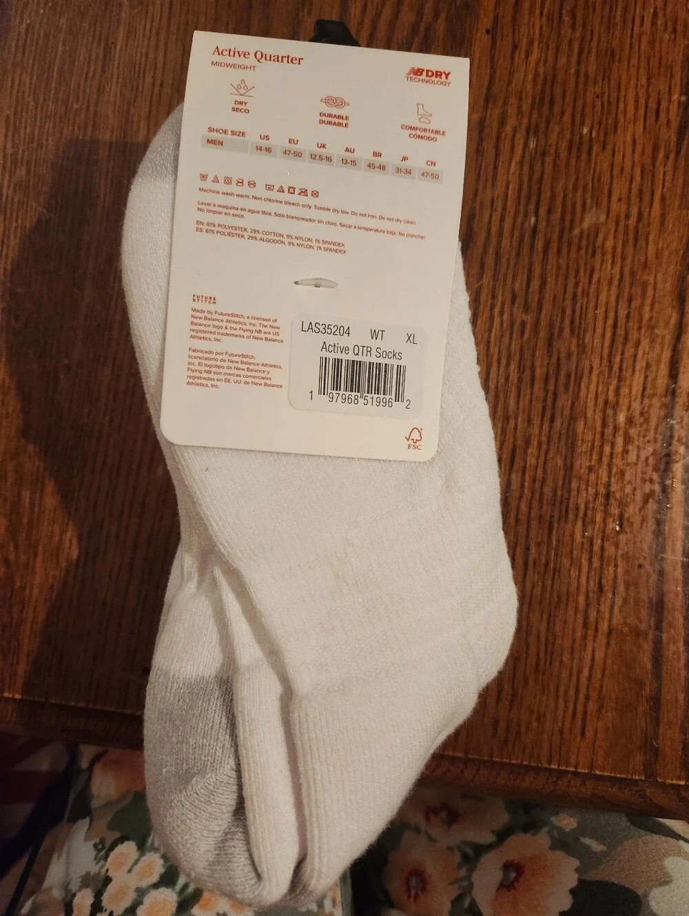 New Balance White & Gray Active Quarter Athletic Socks